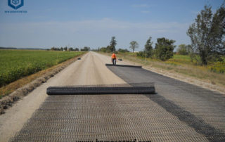 Plastic Geogrid Gravel Driveway Construction in Ecuador